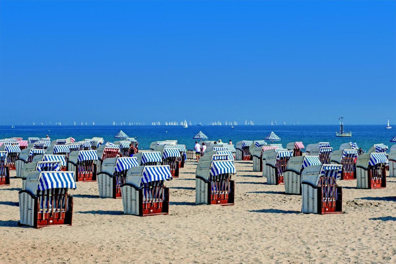 Ferienhaeuschen Kuestenwald Bei Warnemuende, Eigener Garten, Terrasse Mit Strandkorb, 400M Zum Strand Diedrichshagen  Zewnętrze zdjęcie
